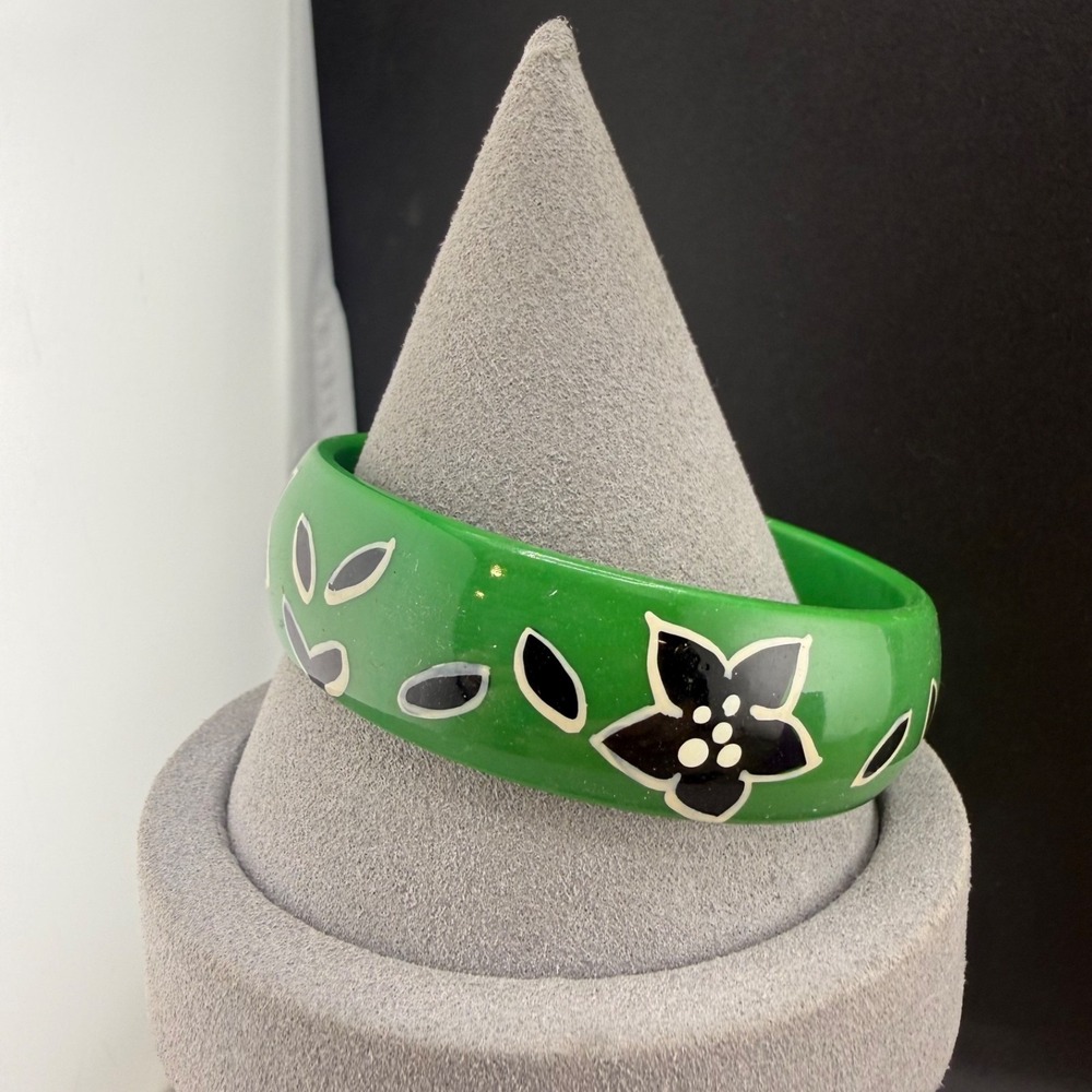 Vintage Estate Bangle Bracelet Green Painted Floral Retro 8.5”
